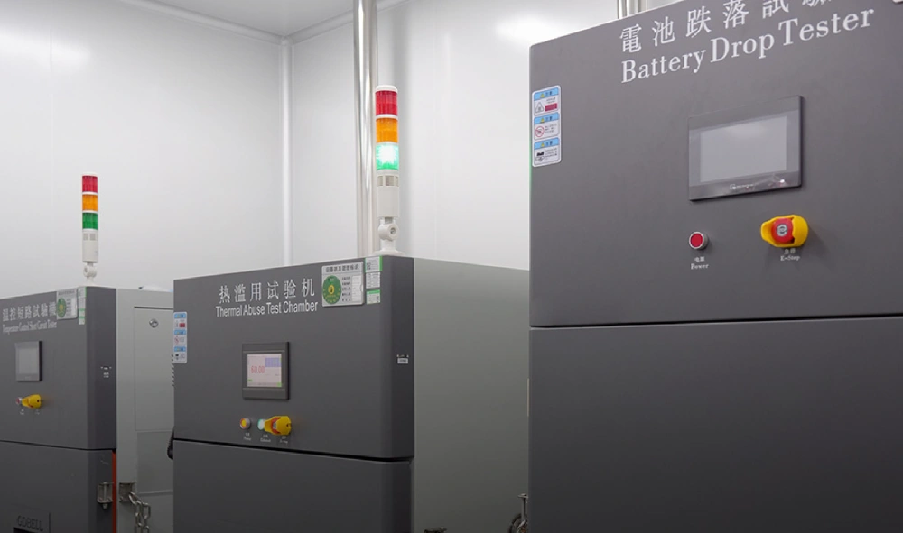 MOKI lab equipment: Battery Cell Safety Testing